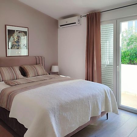 Apartments Divna Baška Voda Kültér fotó