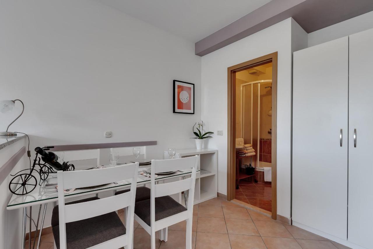 Apartments Divna Baška Voda Kültér fotó