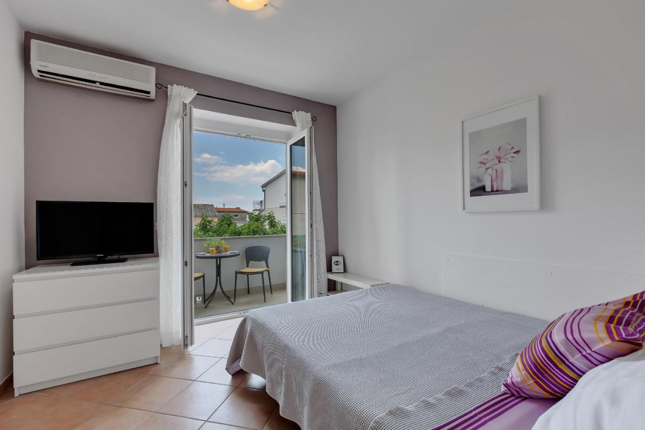 Apartments Divna Baška Voda Kültér fotó