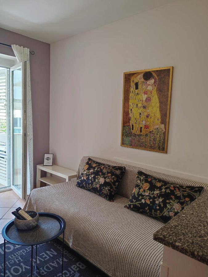 Apartments Divna Baška Voda Kültér fotó