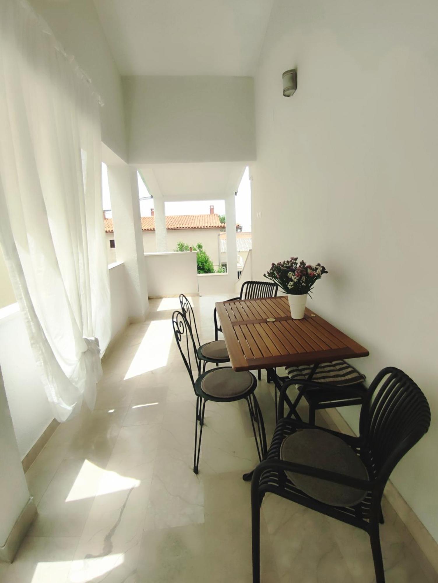Apartments Divna Baška Voda Kültér fotó
