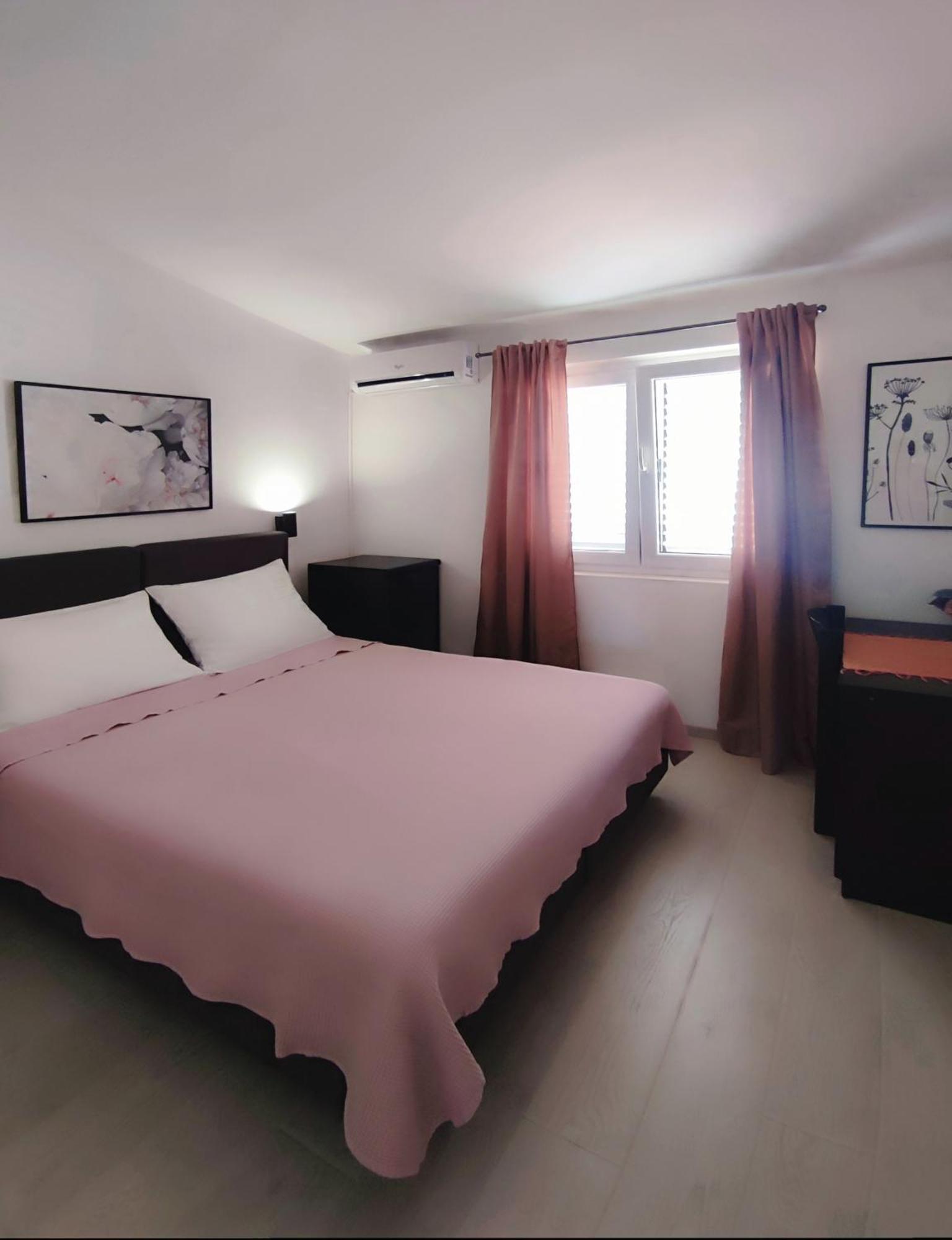 Apartments Divna Baška Voda Kültér fotó